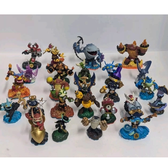 Skylanders Lot Of 35 W/Bag & Swap Force Game, Power Portal, Activision, Read - Picture 12 of 12